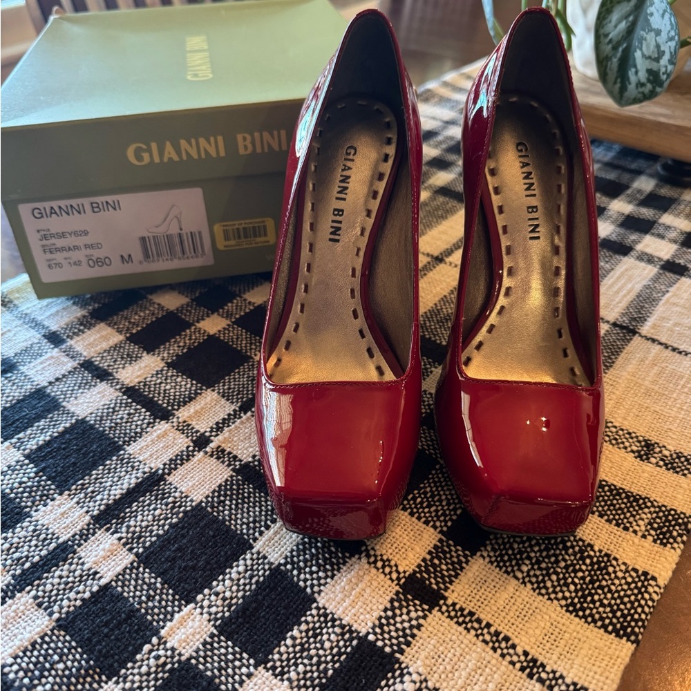 Gianni Bini Red Patent Heels